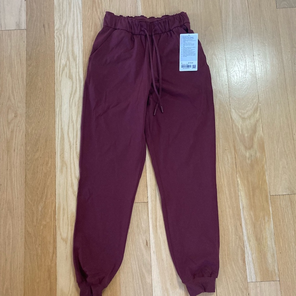 lululemon stretch high rise jogger (not NWT)